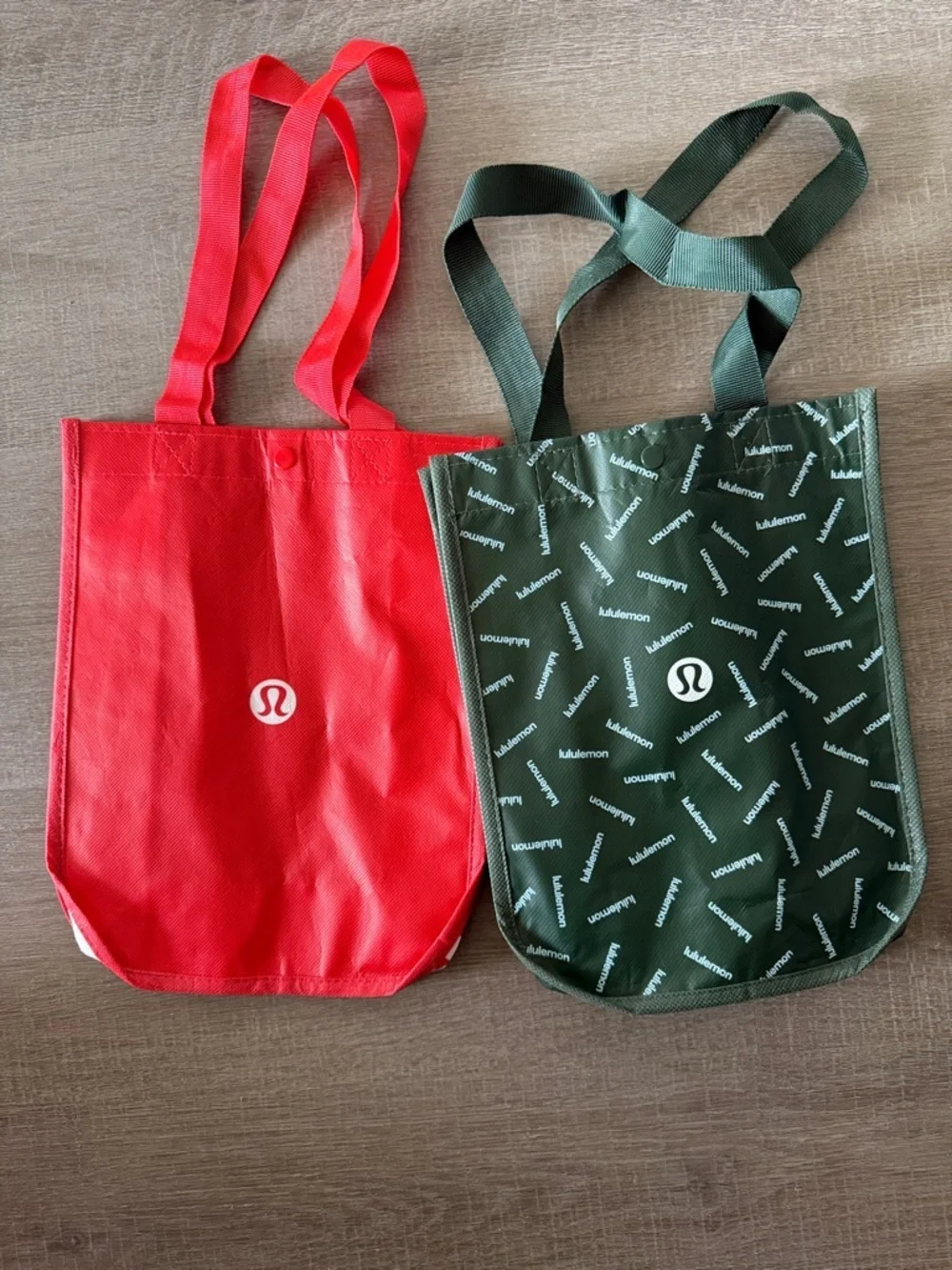 lululemon Set of 2 athletica Olive Green and Red Logo Reusable Tote